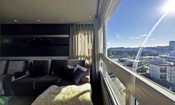 Imagem 6: Apartamento de 3 dormitórios mobiliado no bairro Humaitá