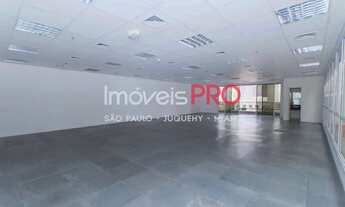 Imagem 2: Sala comercial de 170m², localizada em Moema e com 4 vagas privativas