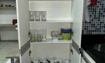 Imagem 2: Kitnet mobiliada com ar-condicionado