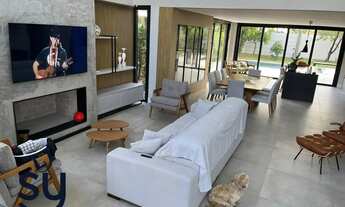 Imagem 3: SYMPOU VENDE Magnífica casa NOVA, mobiliada, nunca habitada, no condomínio Bosques em Atlâ