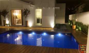 Imagem: FLORIANOPOLIS - Casa Padrão - Jurerê Internacional