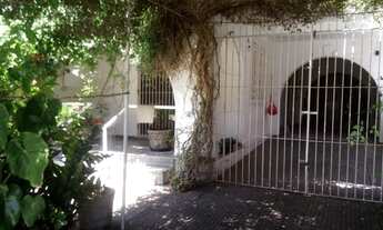 Imagem 5: Casa em Petrópolis ideal p/ escritórios e Consultórios