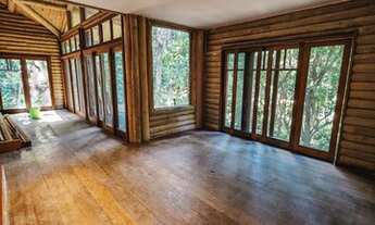 Imagem 7: Casa de condomínio para aluguel e venda possui 800 metros quadrados com 5 quartos