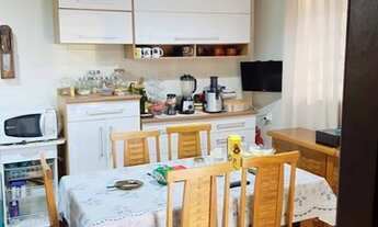 Imagem 7: Casa em Condomínio com 3 Quartos (2 Suítes), Piscina e Churrasqueira, em Ponta Grossa - Ma