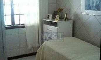 Imagem 6: Casa tem três suítes, hidromassagem e piscina