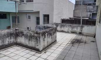 Imagem 5: Irajá - Oportunidade, Casa 04 quartos 222m² de área edificada em terreno com 251m²