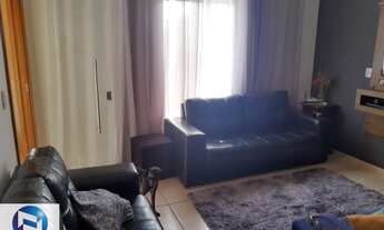 Imagem 3: ÓTIMO SOBRADO Á VENDA EM OLIMPIA, 4 QUARTOS, 3 BANHEIROS, SACADA COM VISTA PARA O BAIRRO