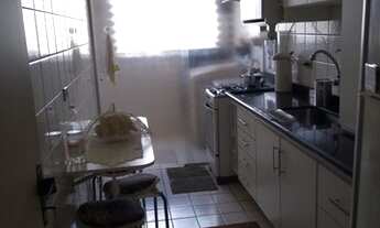 Imagem 4: Apartamento para aluguel e venda possui 77 metros quadrados com 3 quartos