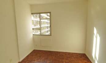 Imagem 3: Apartamento para venda com 80 metros quadrados com 3 quartos em Leblon - Rio de Janeiro