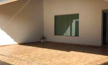 Imagem 2: Casa com 3 dormitórios à venda, 244 m² por R$ 750.000 - Independência - Ituiutaba/MG