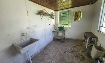 Imagem 7: Casarão contendo 3 dormitórios sala com lareira