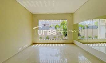 Imagem 6: Casa de condomínio para venda possui 430 metros quadrados com 4 quartos