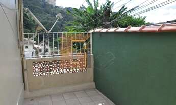 Imagem 4: Petrópolis - Casa Padrão - Castelanea