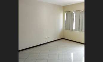 Imagem 7: Casa linear em condomínio, com 02 quartos sendo 01 suíte, garagem coberta R$205 mil