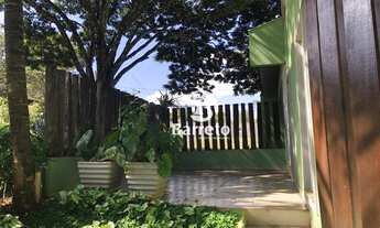 Imagem 2: Casa de quatro dormitórios, no condomínio Vale do Arvoredo