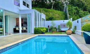 Imagem: Casa semi-mobiliada à venda em condomínio