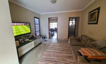 Imagem 4: Sobrado no Coophamil com 250 metros quadrados com 3 quartos em