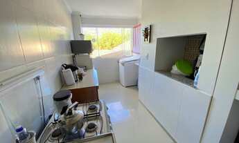 Imagem 5: Apartamento mobiliado com 2 dormitórios (1 suíte) e garagem no centro de Tramandaí / RS