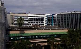 Imagem 2: Creci 27.373 Escritório para venda possui 86 metros quadrados em Centro - Rio de Janeiro