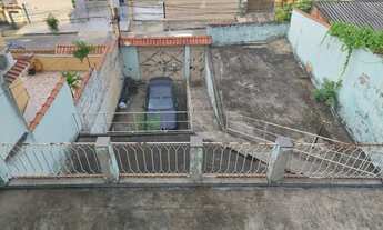 Imagem 6: Casa para venda possui 250 metros quadrados com 3 quartos em Miguel Couto - Nova Iguaçu