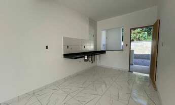 Imagem 2: Casa com 2 dormitórios à venda por R$ 260.000,00 - Grama - Juiz de Fora/MG