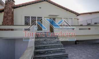 Imagem: Casa com 3 dorm. (1 suíte) 5 vagas