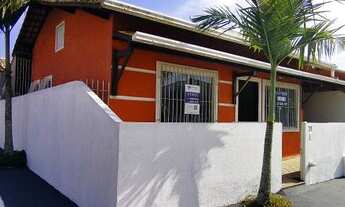 Imagem: Casa linear em condomínio, com 02 quartos