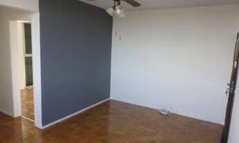 Imagem 3: Ótimo apartamento de frente com vaga de garagem, vista indevassável e sol da manhã!