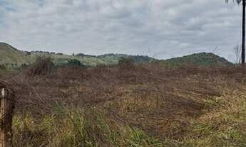 Imagem 4: Terreno de 10.000m2 com nascente e luz em Mateus Leme