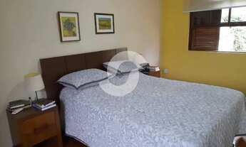 Imagem 10: Casa para venda possui 520 metros quadrados com 4 quartos em São Francisco - Niterói - RJ