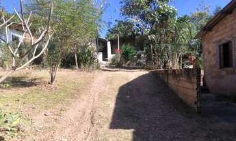 Imagem: Vende-se Uma chácara No Prive das oliveiras