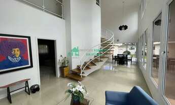 Imagem: Casa com jacuzzi a venda ou locação no