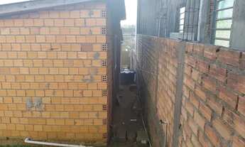 Imagem 4: Terreno com casa meia água