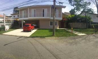 Imagem 2: Casa em Condomínio Fechado de Alto padrão!! 450 metros quadrados com 6 dormitórios/3 suít