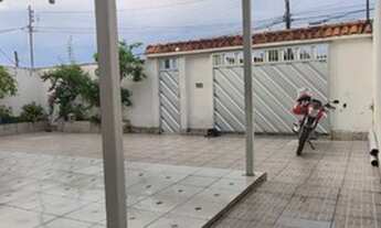 Imagem 3: Alugo casa com 7 quartos- 4 vagas- Conj. Hiléia