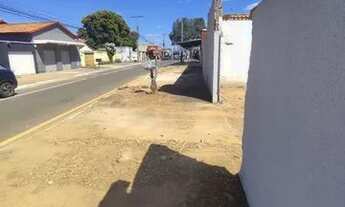 Imagem 3: Lote em Senador Canedo a uma quadra do shopping 450m²