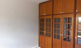 Imagem 7: Casa de condomínio para aluguel possui 380 metros quadrados com 4 quartos