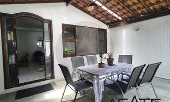 Imagem 7: Agatê Imóveis vende excelente Casa Duplex de 287 m² Piratininga - Niterói por 950 mil reai