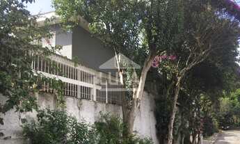 Imagem 2: SOBRADO COM 03 DORMITÓRIOS Á VENDA- VILA BASILEIA