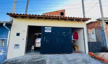 Imagem: Sobrado com área pra construir