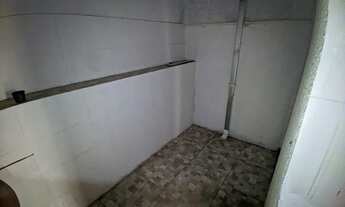 Imagem 7: Casa para aluguel e venda, com 2 quartos, sala cozinha, banheiro