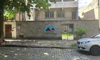 Imagem 1: Casa duplex com terraço, para alugar no Caju