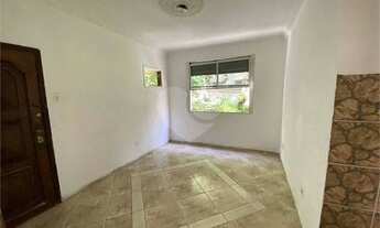 Imagem 2: Apartamento para venda possui 54 metros quadrados com 3 quartos em Tijuca - Rio de Janeiro