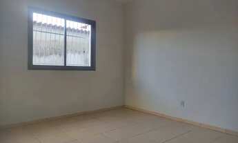 Imagem 2: Excelente casa com 2 quartos e 4 vagas, no Providência!!!