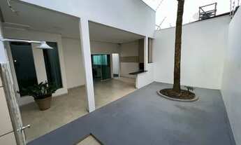 Imagem: Aluga-se casa com mobília