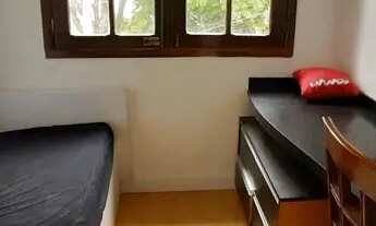 Imagem 6: Casa semimobiliada com banheira e 185 m2