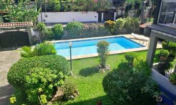 Imagem 3: Agatê Imóveis vende Casa Duplex de 250 m² Itaipu - Niterói por 700 mil reais