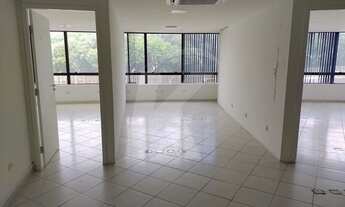 Imagem 3: Sala comercial a 100 metros do metrô Parada Inglesa