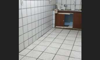 Imagem 2: Casa para aluguel possui 120 metros quadrados com 4 quartos em San Martin - Recife - PE