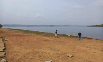 Imagem 6: Vendo lote as margens do Corumbá IV